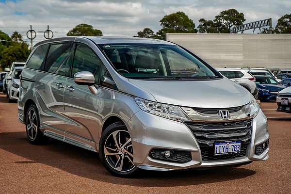 2017 Honda Odyssey VTi-L 5th Gen