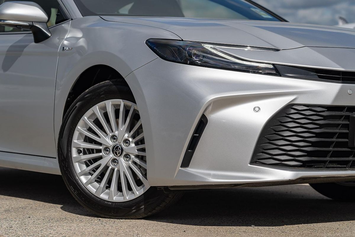 2025 Toyota Camry Ascent AXVH80R