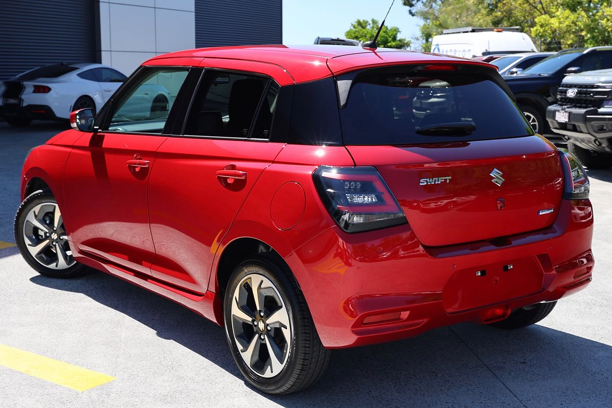 2025 Suzuki Swift Hybrid GLX UZ