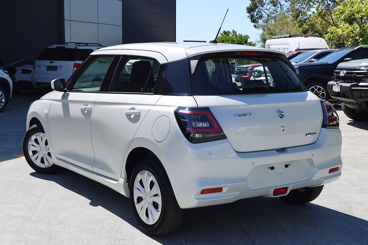 2025 Suzuki Swift Hybrid UZ