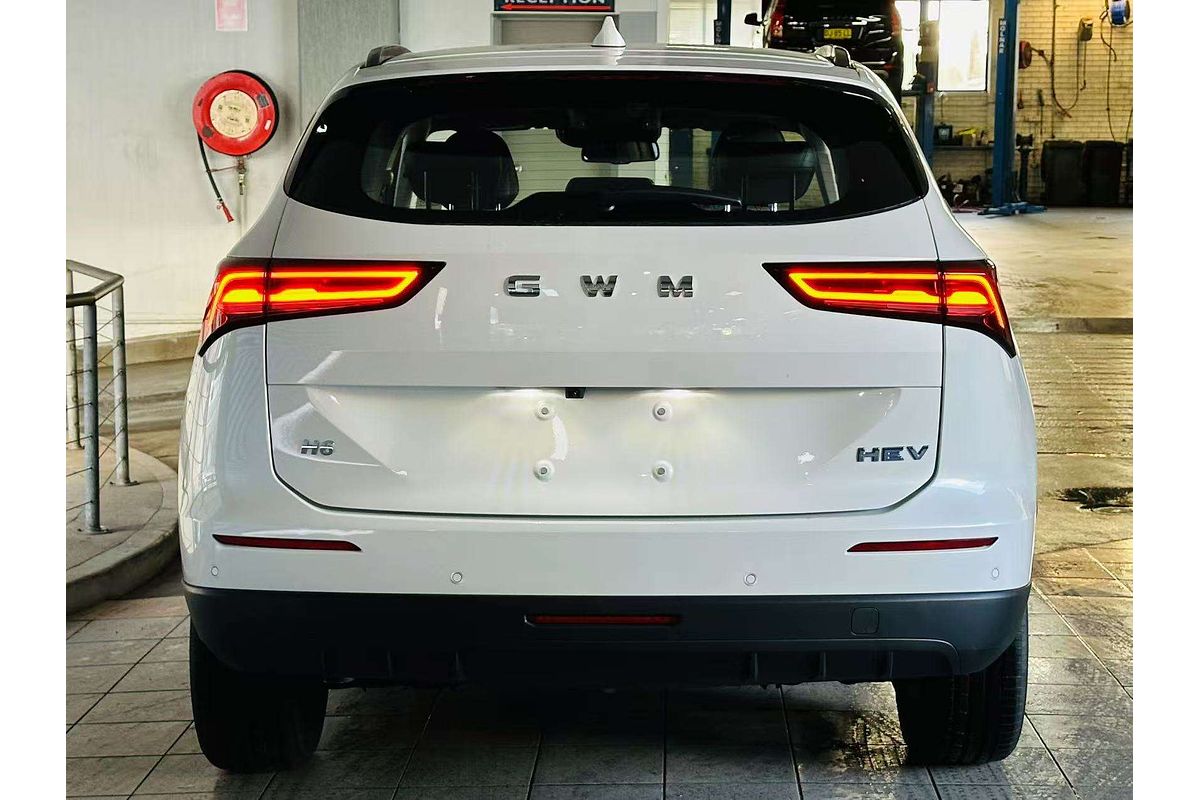 H6 Facelift Lux Auto Hybrid 4X2