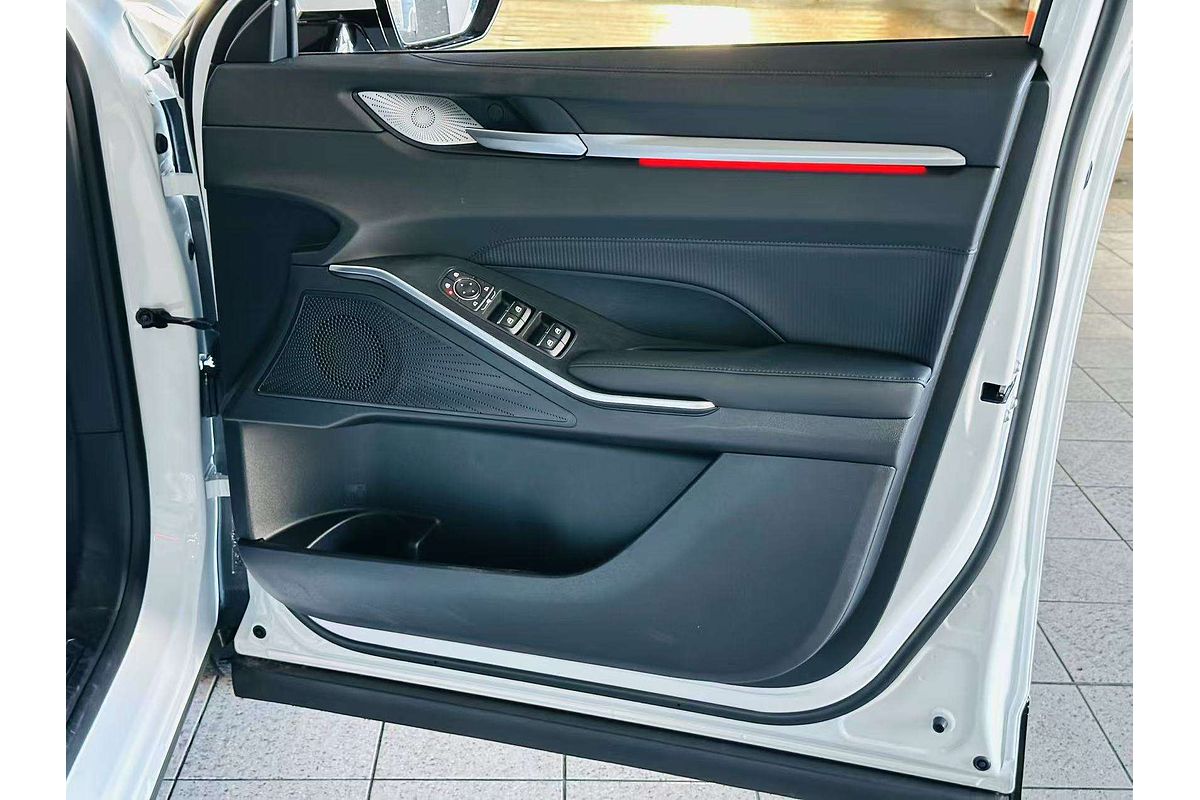 H6 Facelift Lux Auto Hybrid 4X2