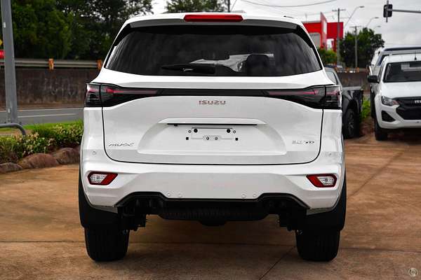 2026 Isuzu MU-X LS-U thumb-2