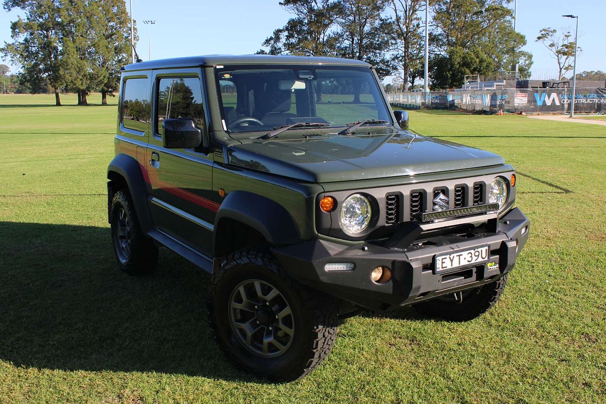 2022 SUZUKI JIMNY GL LITE (QLD) 5 SP MANUAL 4x4 2D WAGON 4CYL