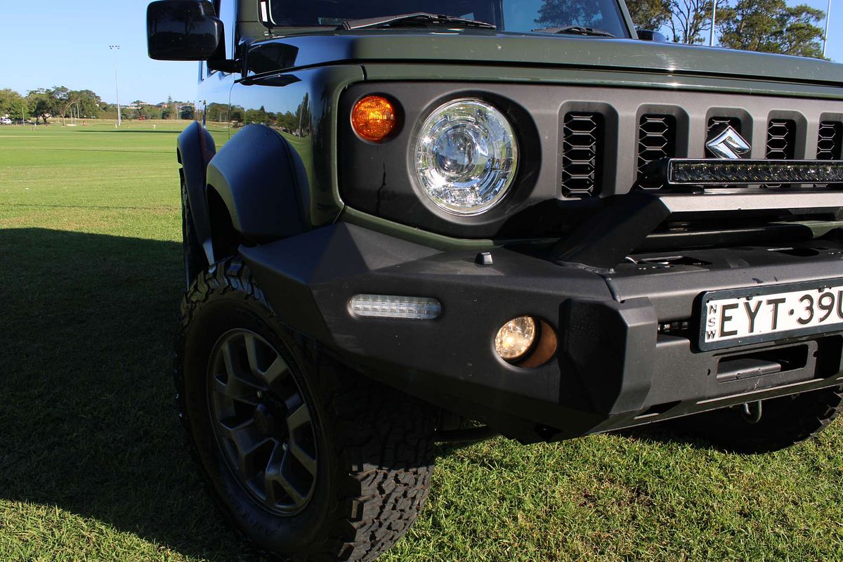 2022 SUZUKI JIMNY GL LITE (QLD) 5 SP MANUAL 4x4 2D WAGON 4CYL