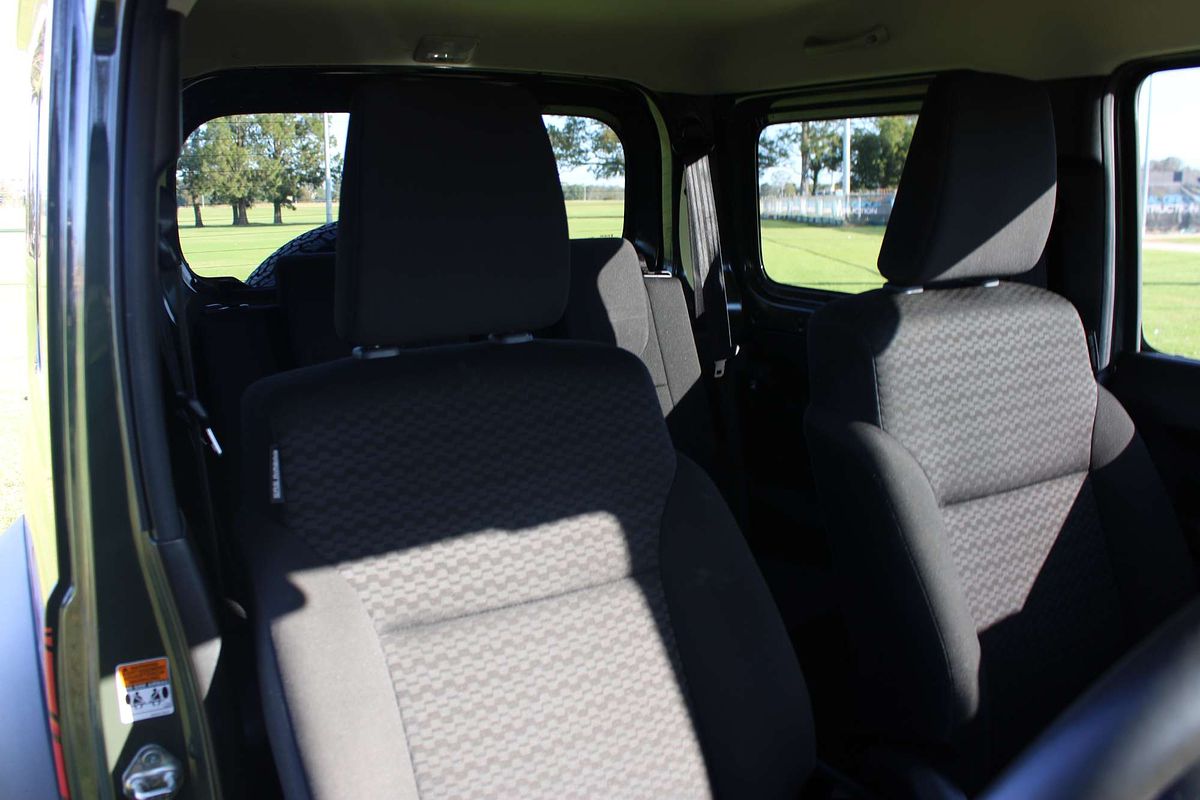 2022 SUZUKI JIMNY GL LITE (QLD) 5 SP MANUAL 4x4 2D WAGON 4CYL