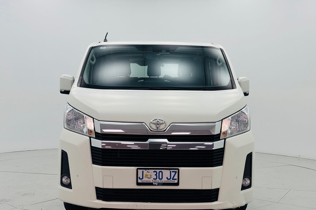 Hiace Van LWB 2.8L T Diesel Automatic Crew