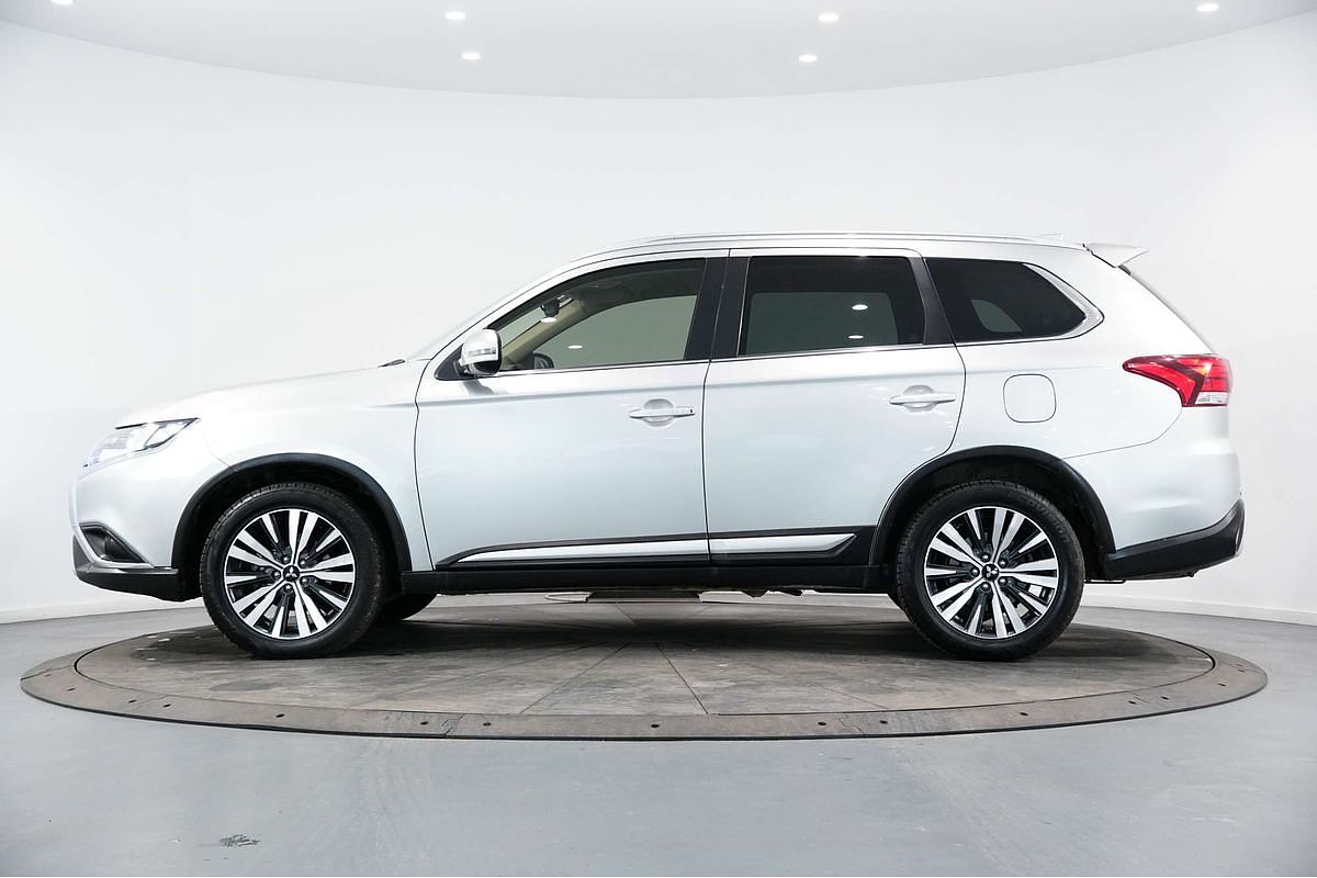 2020 Mitsubishi Outlander LS ZL