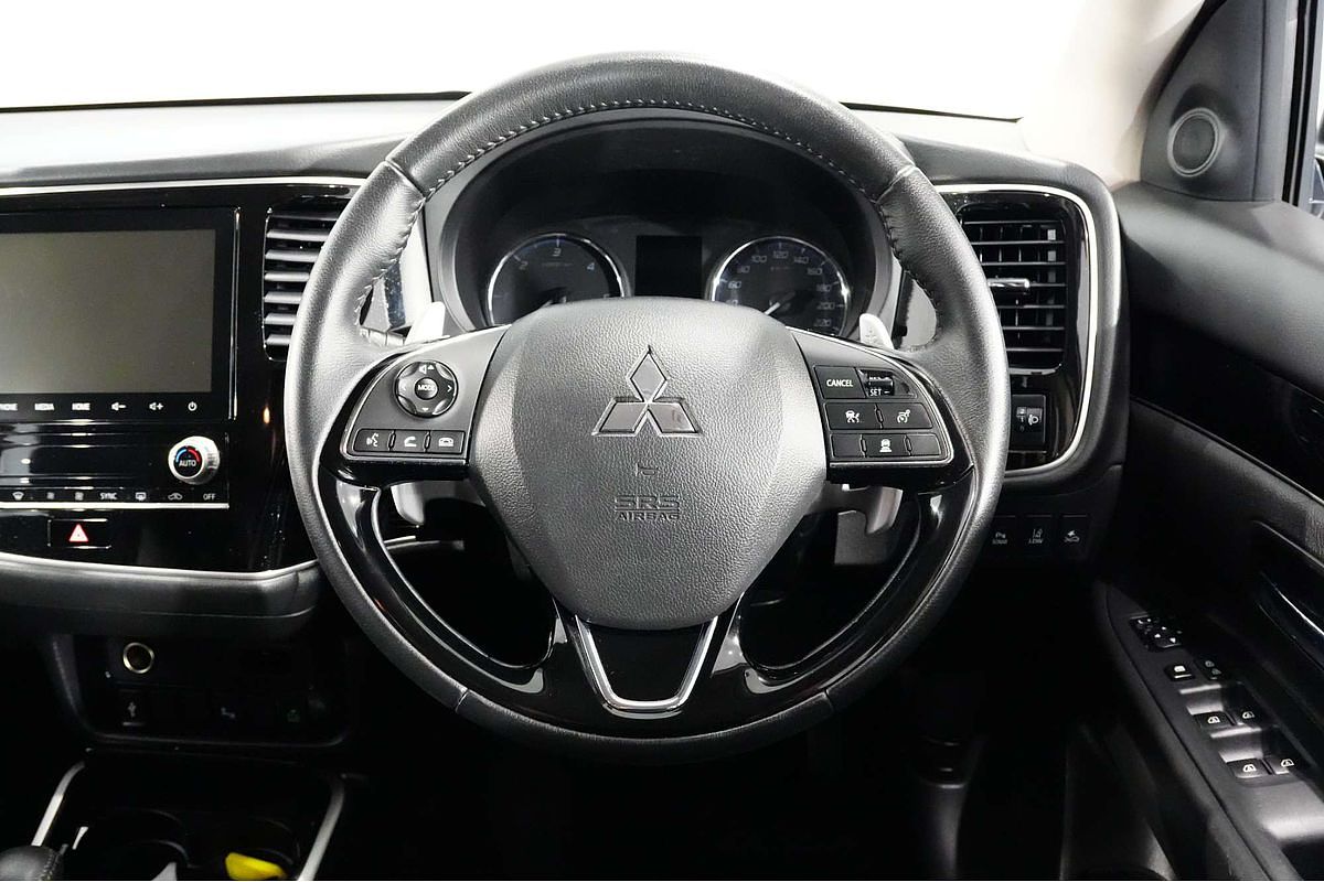 2020 Mitsubishi Outlander LS ZL