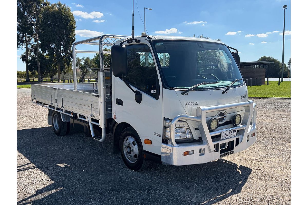 2022 Hino 300 Series 616 TradeAce SWB