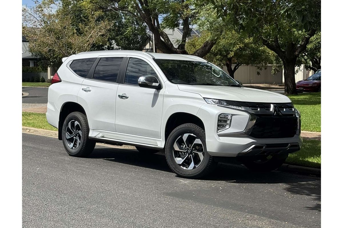2024 Mitsubishi Pajero Sport GLS QG