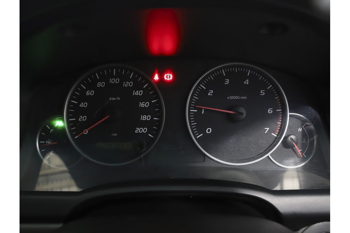 Prado GXL 4.0L Petrol Manual Wagon 4233840 002