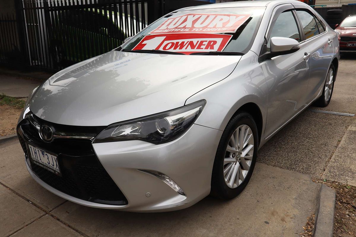2015 Toyota Camry Atara SL AVV50R