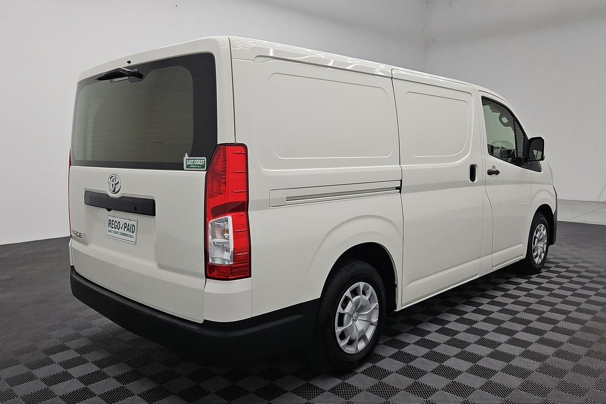 2022 Toyota Hiace GDH300R LWB