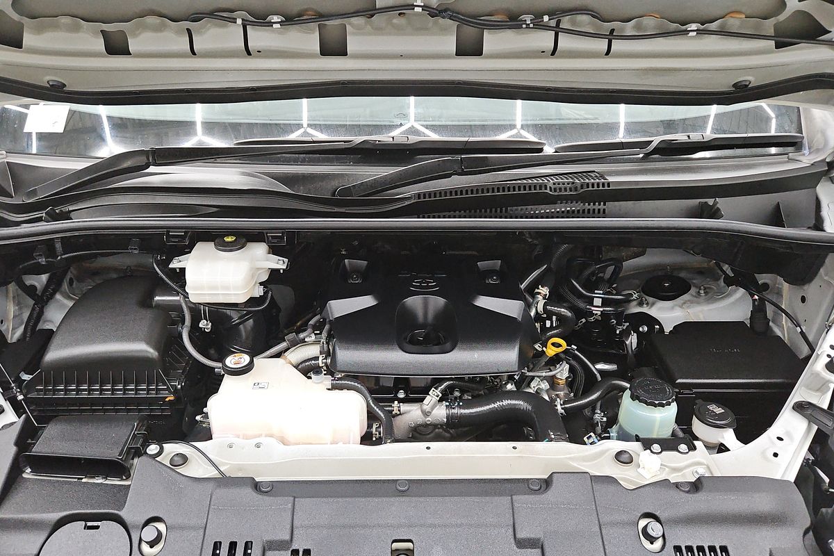 2022 Toyota Hiace GDH300R LWB