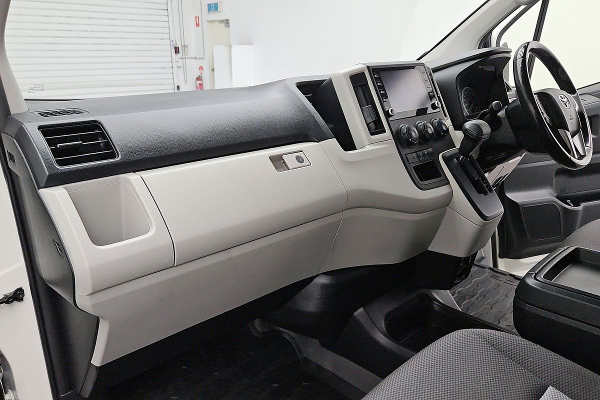 2022 Toyota Hiace GDH300R LWB
