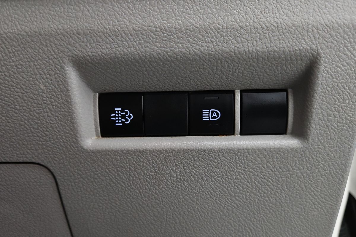 2022 Toyota Hiace GDH300R LWB