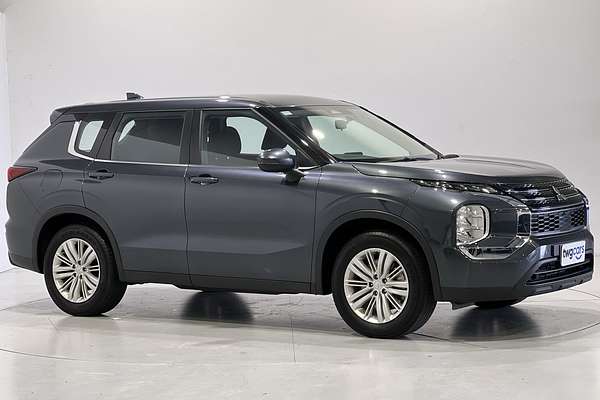 2023 Mitsubishi Outlander ES ZM