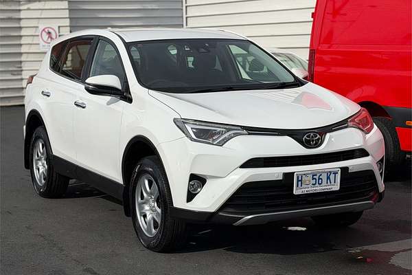 2018 Toyota RAV4 GX ASA44R