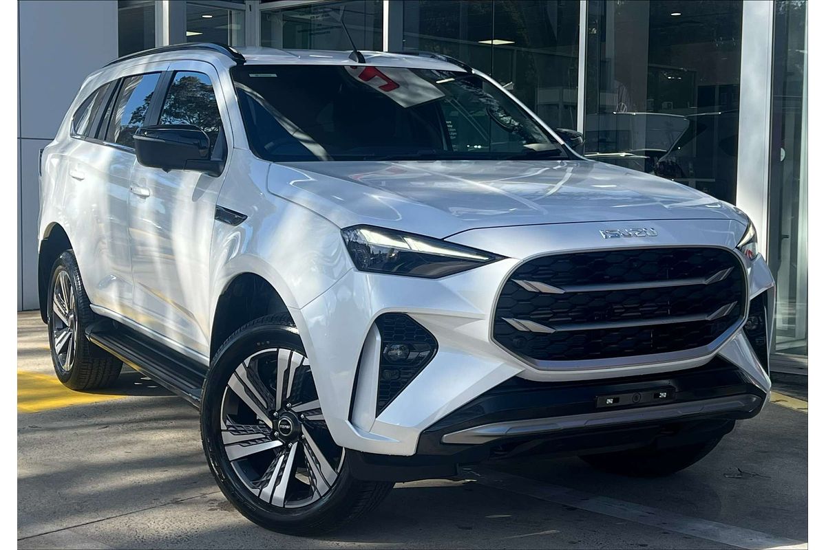 2026 Isuzu MU-X LS-T