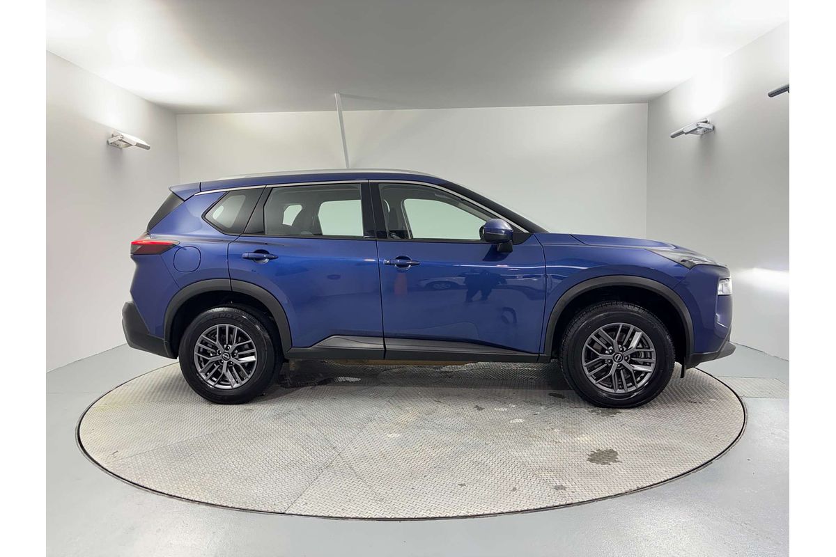 2024 Nissan X-TRAIL ST T33