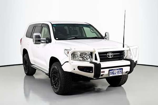 2015 Toyota Landcruiser GXL VDJ200R