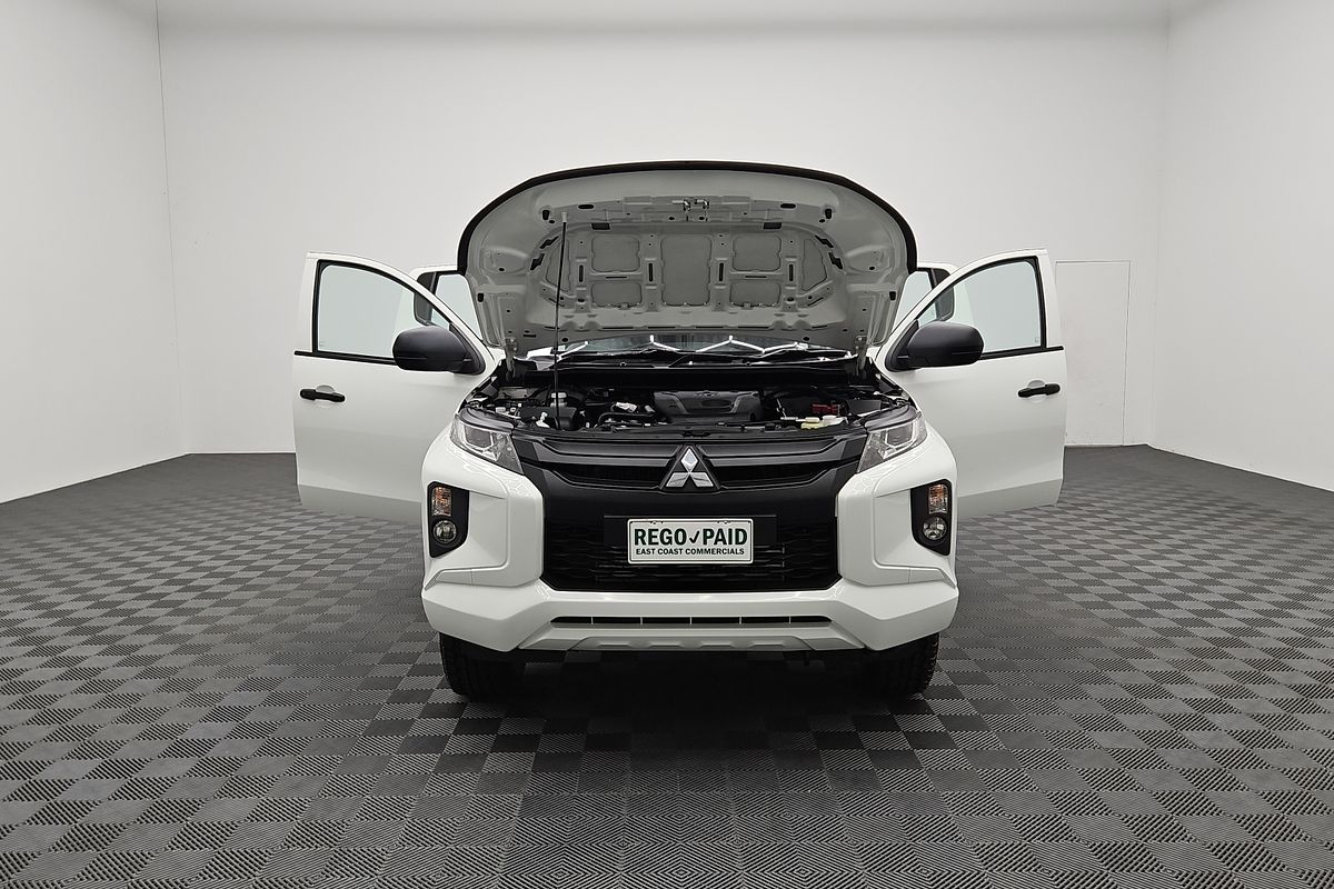 2022 Mitsubishi Triton GLX MR 4X4