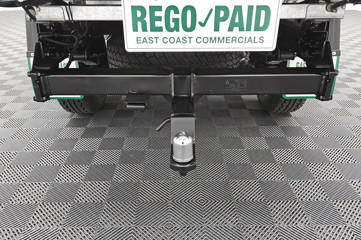 2022 Mitsubishi Triton GLX MR 4X4