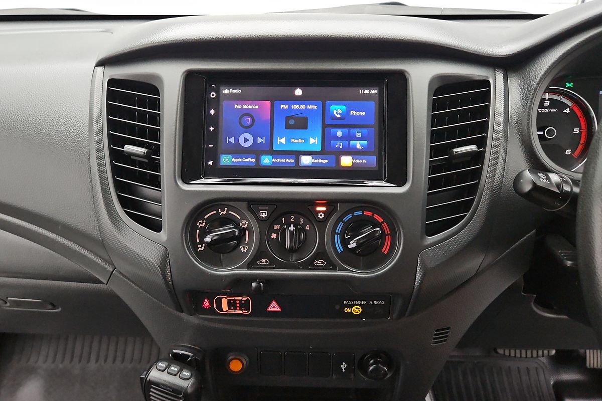 2022 Mitsubishi Triton GLX MR 4X4