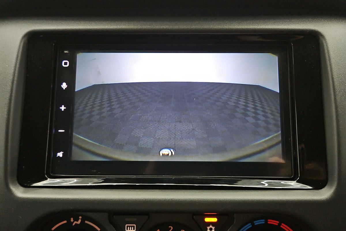 2022 Mitsubishi Triton GLX MR 4X4