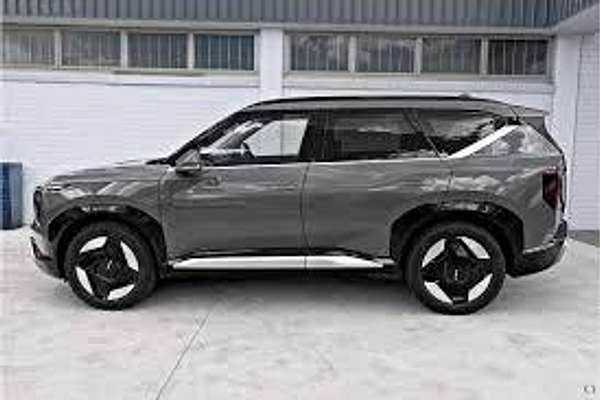 2024 Kia EV5 Earth OVc thumb-2