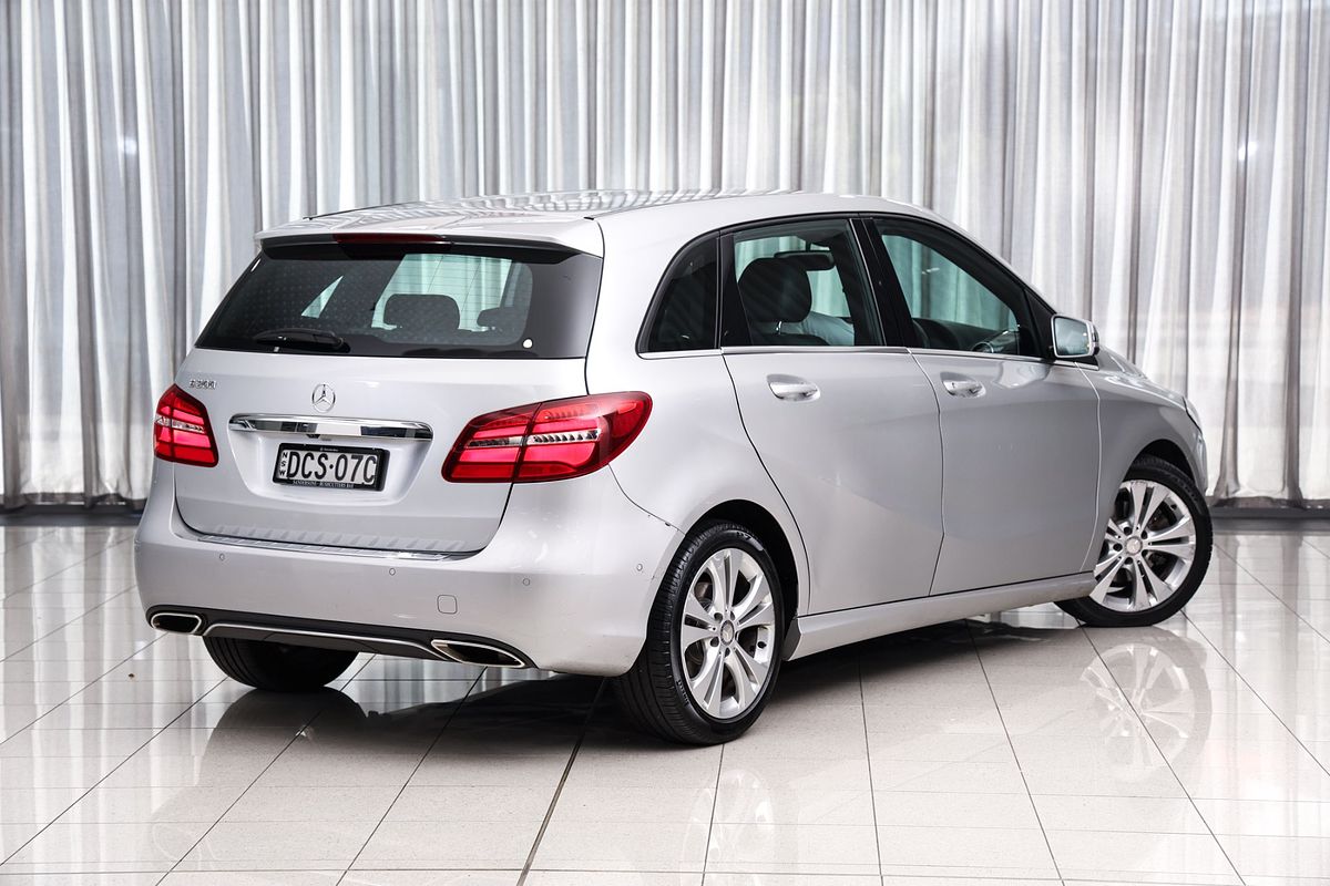 2015 Mercedes-Benz 200  246 MY15