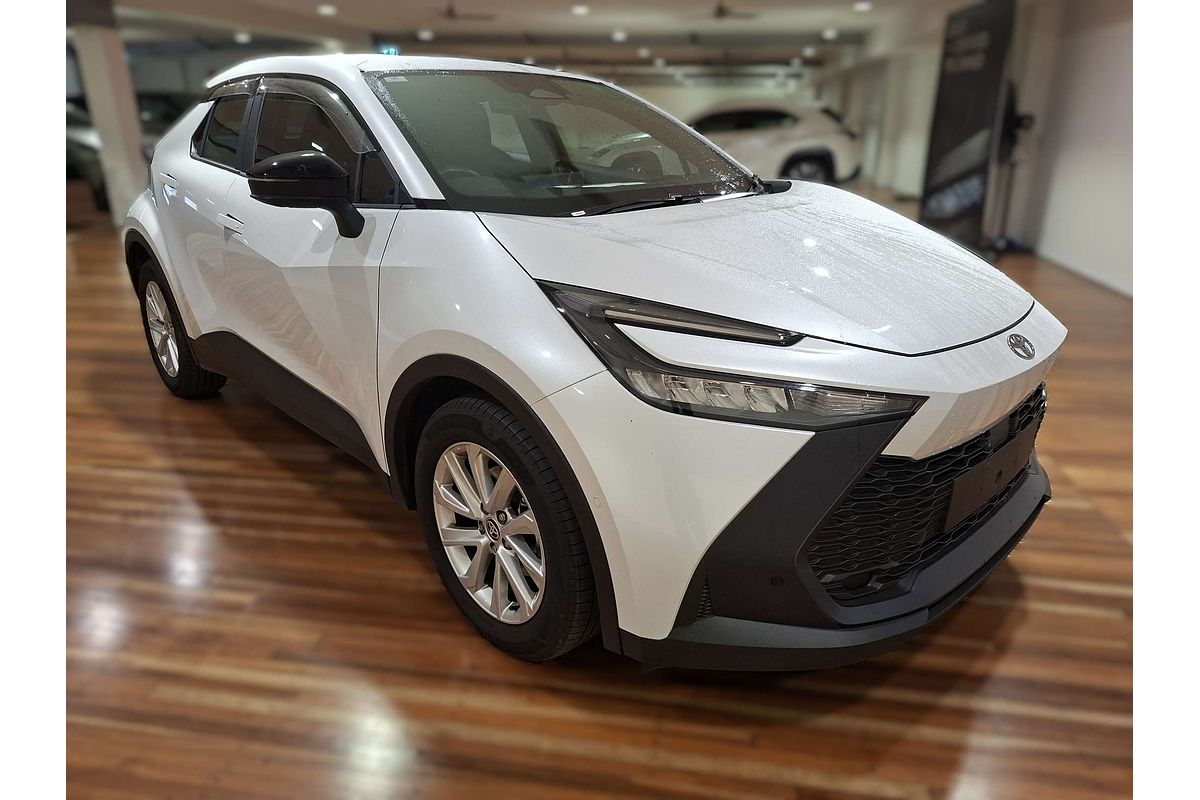 2024 Toyota C-HR GXL ZYX20R