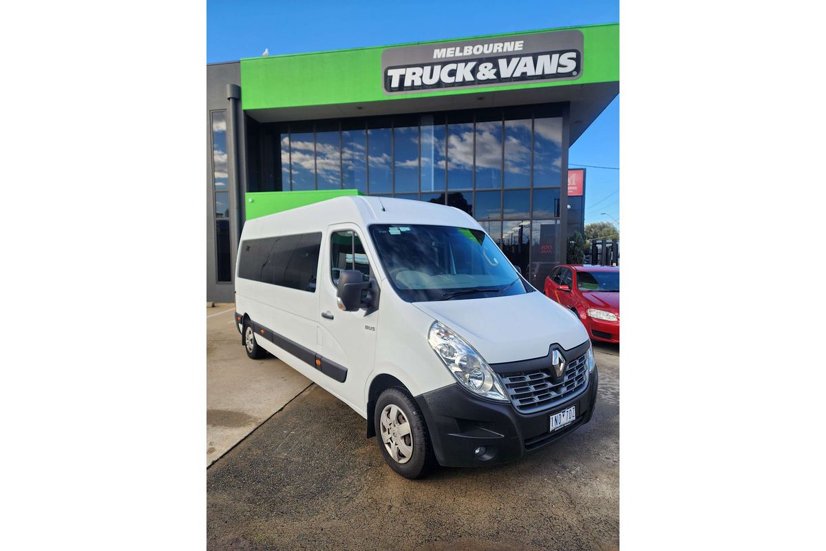 2018 Renault Master BUS X62 LWB Mid Roof
