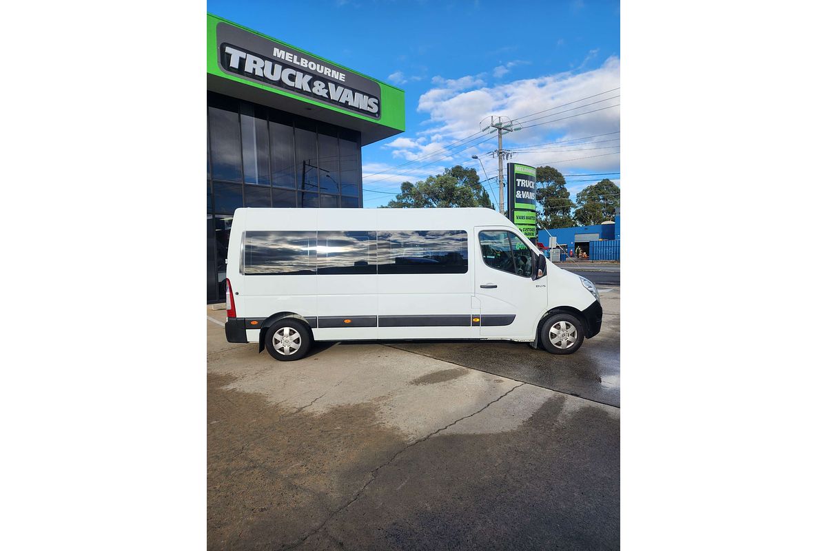 2018 Renault Master BUS X62 LWB Mid Roof