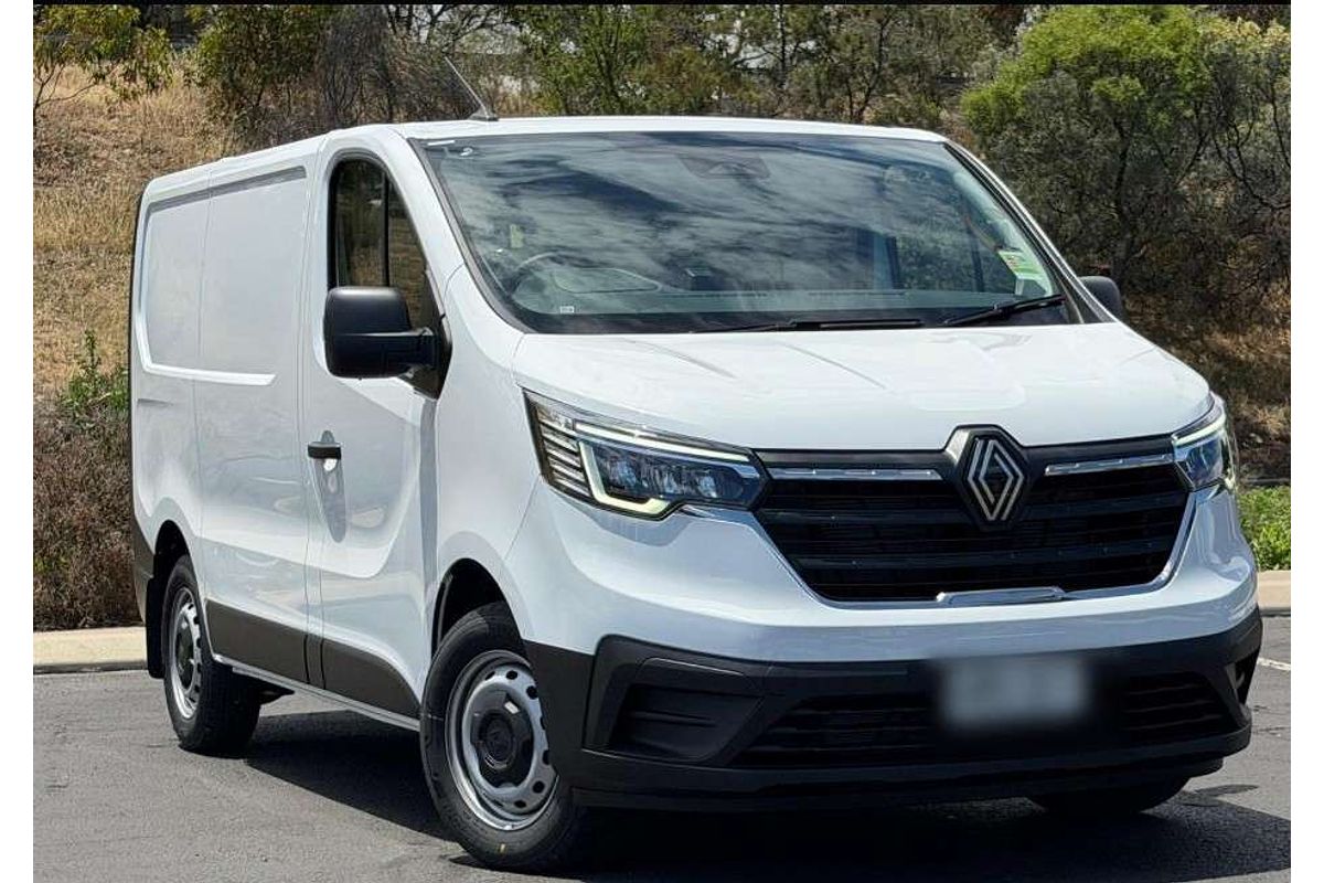 2025 Renault Trafic Pro X82 SWB Low Roof