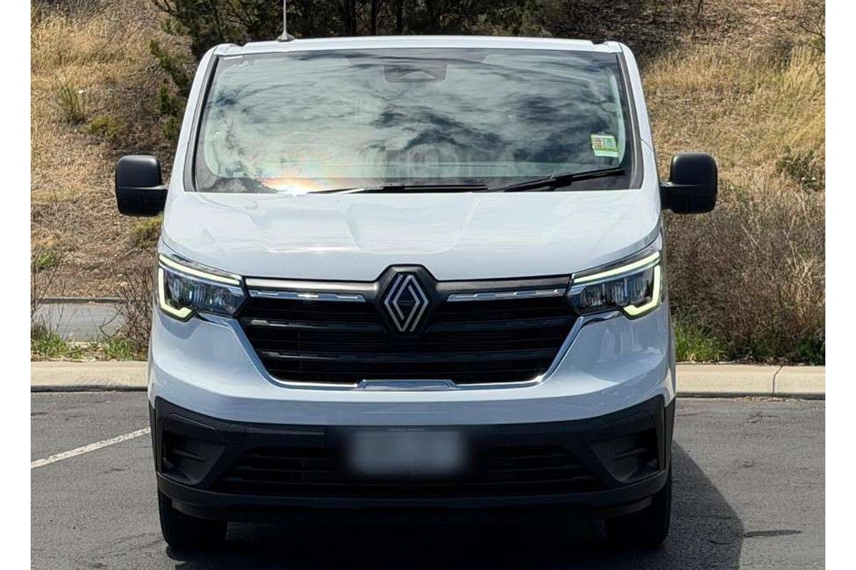 2025 Renault Trafic Pro X82 SWB Low Roof