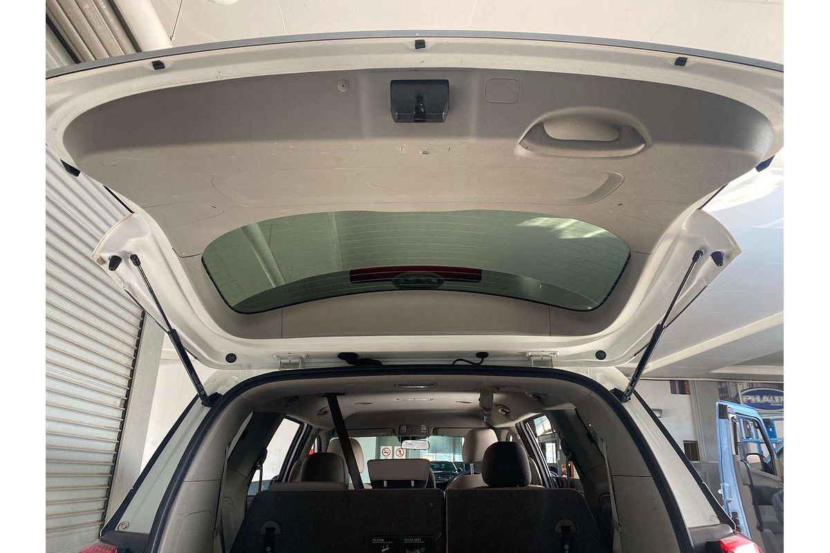 CARNIVAL YP PE MY19 S 3.3L V6 MULTI POINT F/INJ 8 SP AUTOMATIC 4D WAGON 