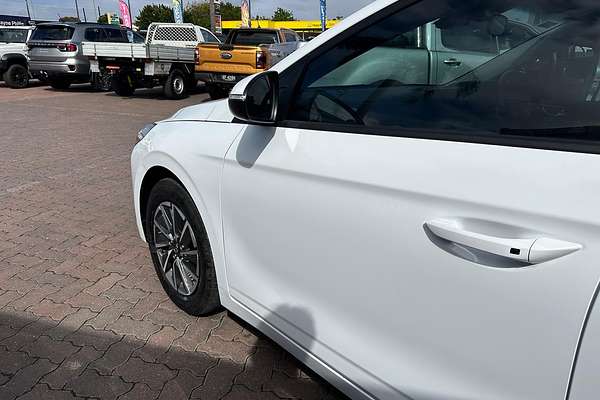 2021 Hyundai IONIQ Electric Elite AE.V4 thumb-16