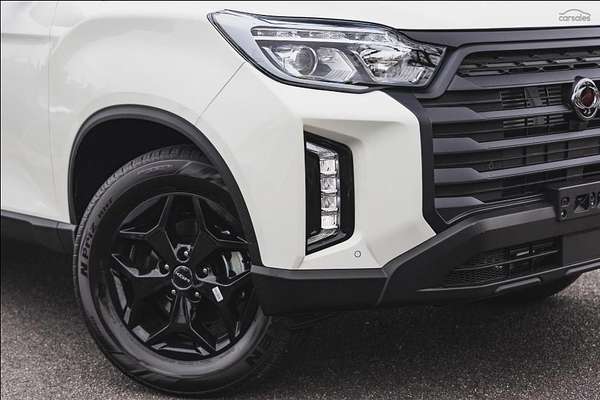 2025 KGM Musso Advance Q261 4X4 LWB thumb-23