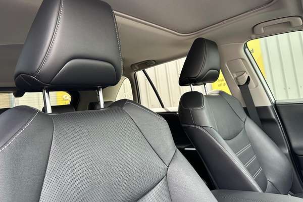 2022 Toyota RAV4 Cruiser AXAH54R thumb-24