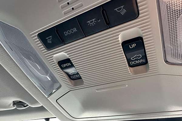 2022 Toyota RAV4 Cruiser AXAH54R thumb-36