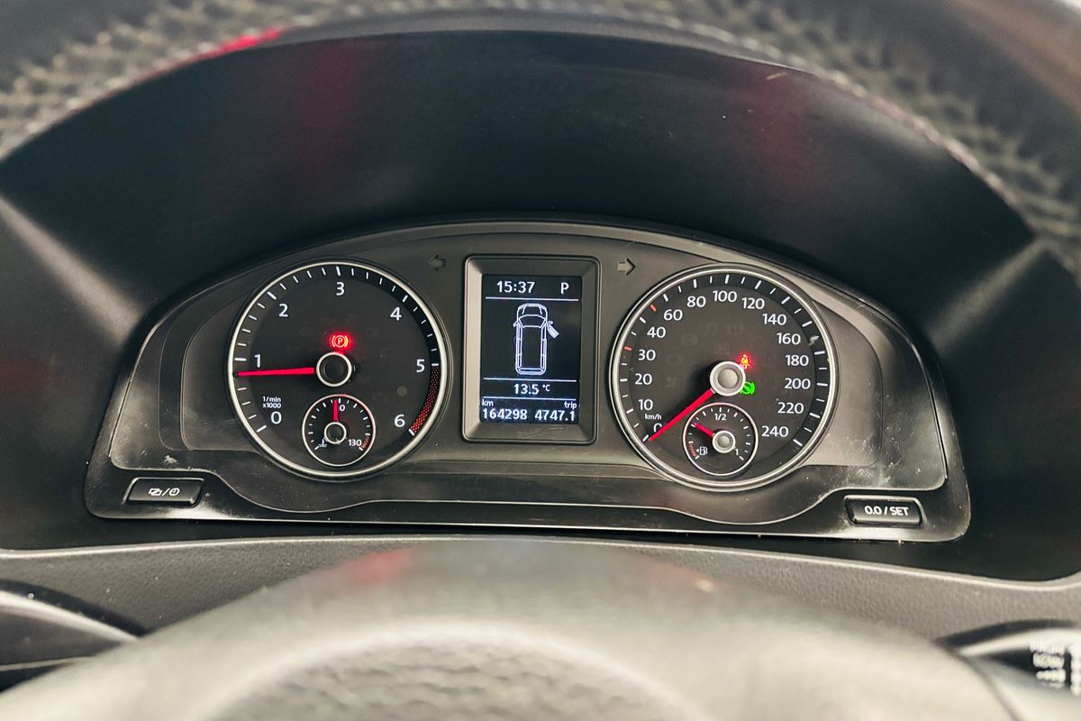 2015 Volkswagen MULTIVAN COMFORTLINE TDI340 7 SP AUTO DIRECT SHIFT 4D WAGON DT4 DIESEL