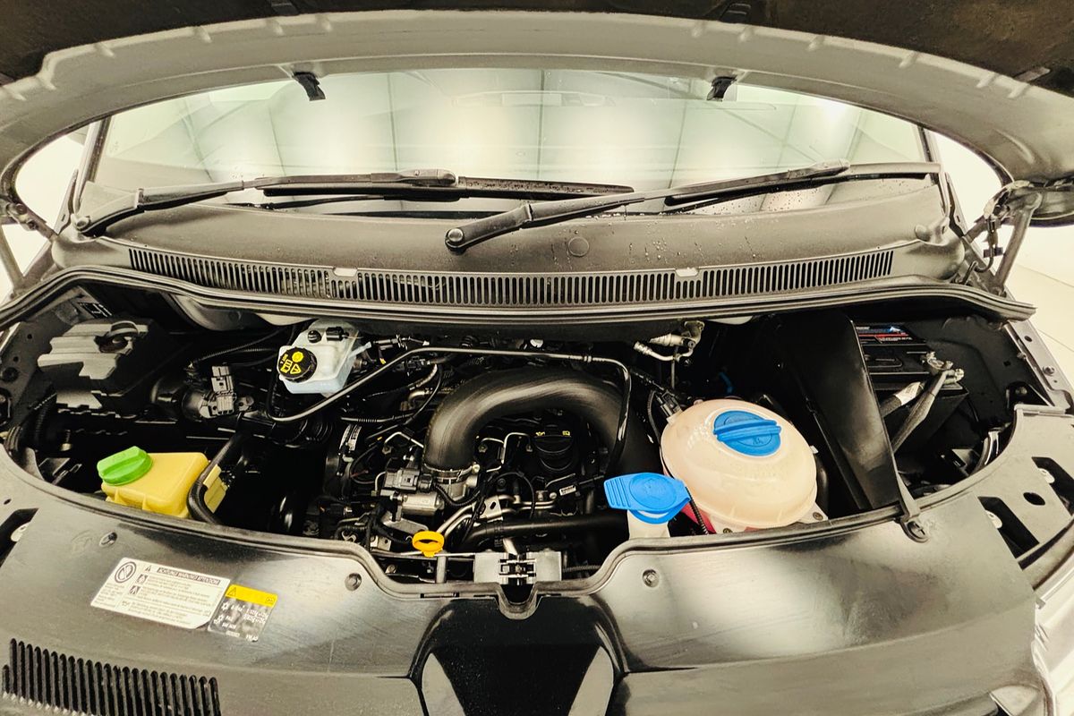 2015 Volkswagen MULTIVAN COMFORTLINE TDI340 7 SP AUTO DIRECT SHIFT 4D WAGON DT4 DIESEL