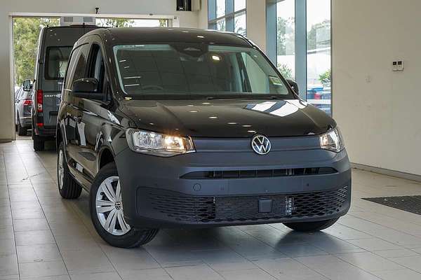 2025 Volkswagen Caddy TDI320 5