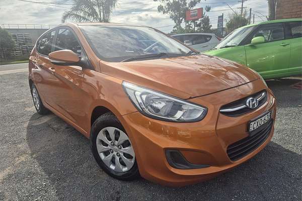 2015 Hyundai Accent Active RB2