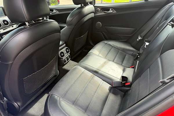 2017 Kia Stinger GT CK thumb-22