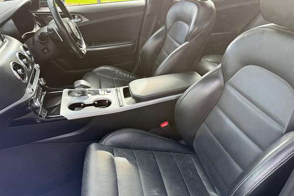 2017 Kia Stinger GT CK thumb-25