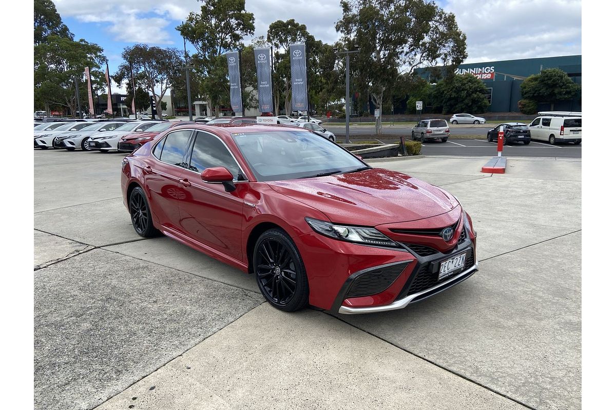 2021 Toyota Camry SX AXVH70R