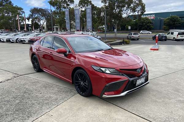 2021 Toyota Camry SX AXVH70R